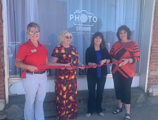 Chamber welcomes photography studios